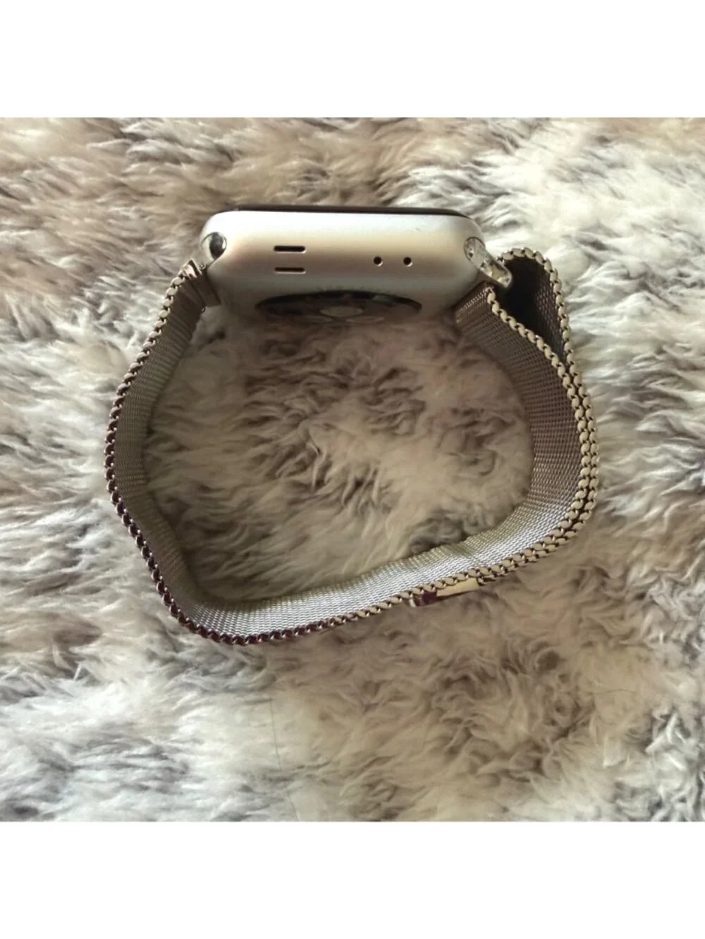 Apple Watch Series 2 with Stainless Mesh Milanese Loop Adjustable Band